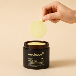 Medicube-Deep-Vita-C-Pad-Brightening-Exfoliating
