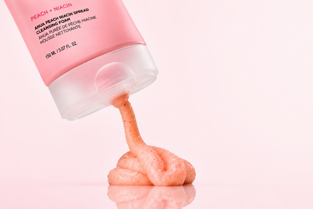 Anua Peach Niacin Spread Cleansing Foam 150ml - Glow Wash